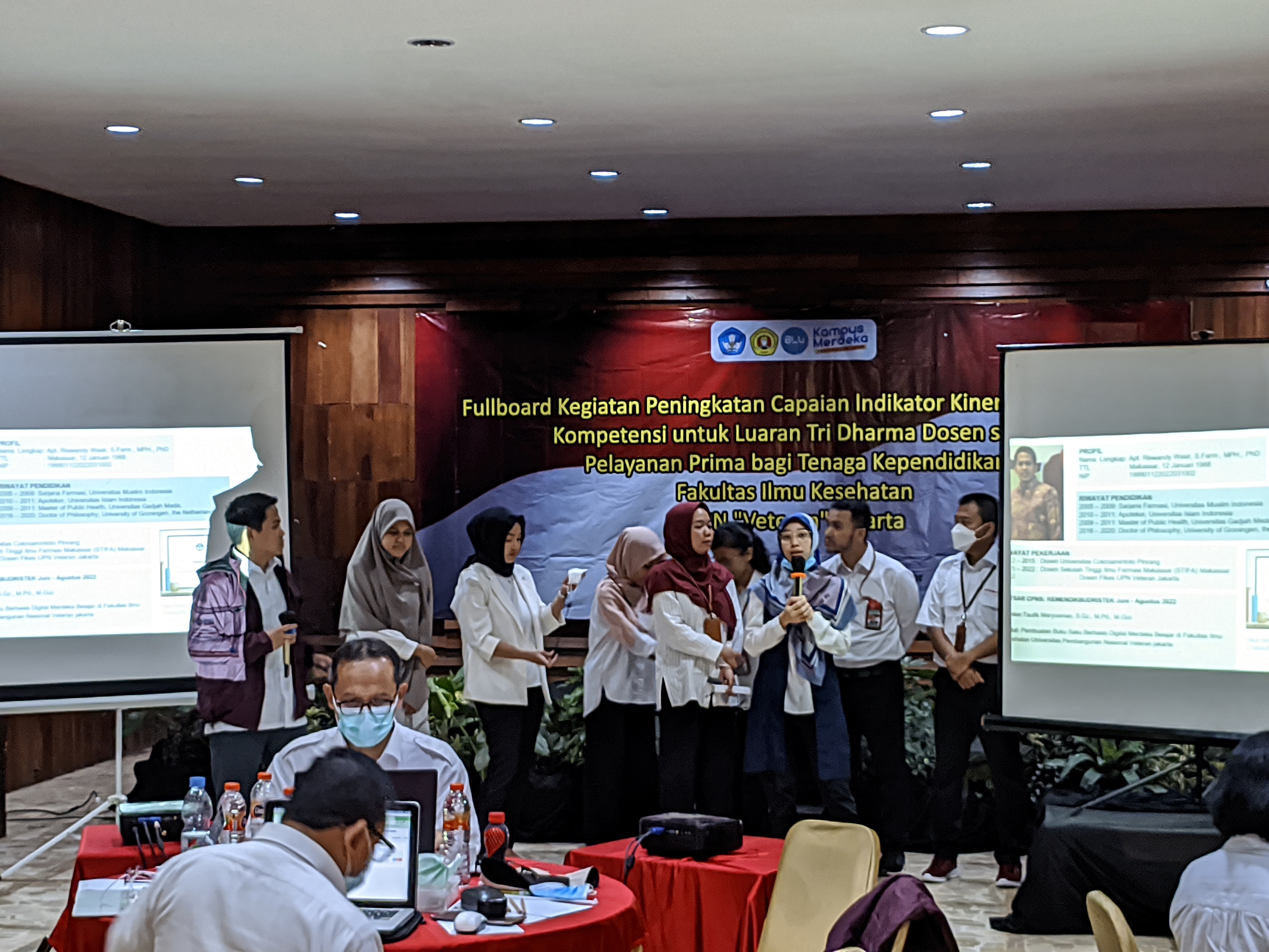 null-10.jpg null-10.jpg